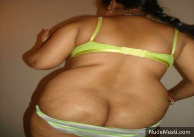 shy-desi-bhabhi-exposing-her-big-ass-768x546-1 shy desi bhabhi exposing her big ass